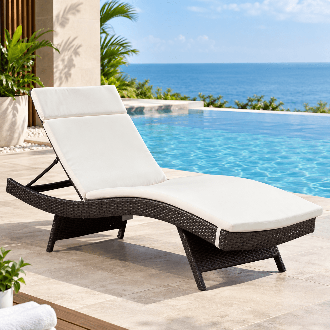 Dark Brown Curved Rattan Chaise Lounge